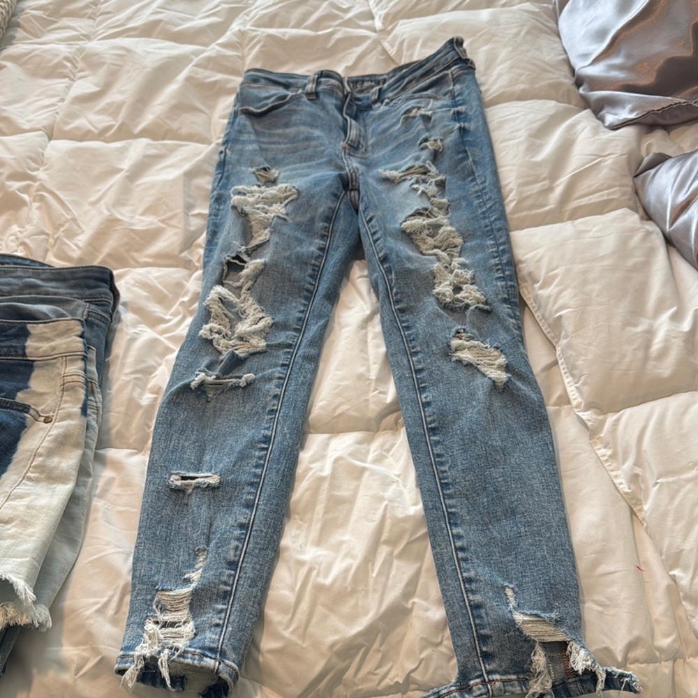American Eagle Outfitters Blue Ankle Cropped Jeans size 2 short